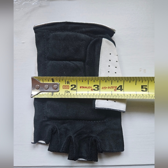 Vintage Gucci Leather Golf/ driving gloves FINAL $ FIRM - Picture 11 of 11